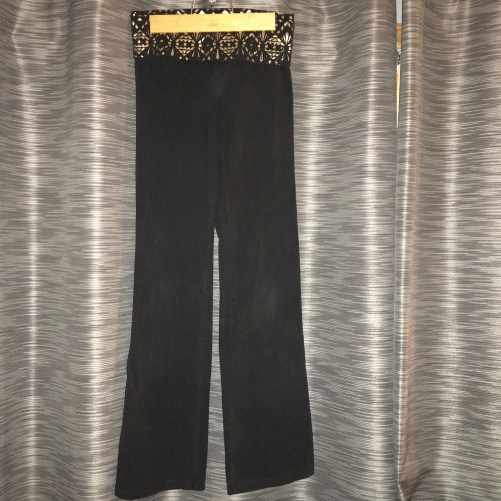 Victoria secret PINK flare yoga pants